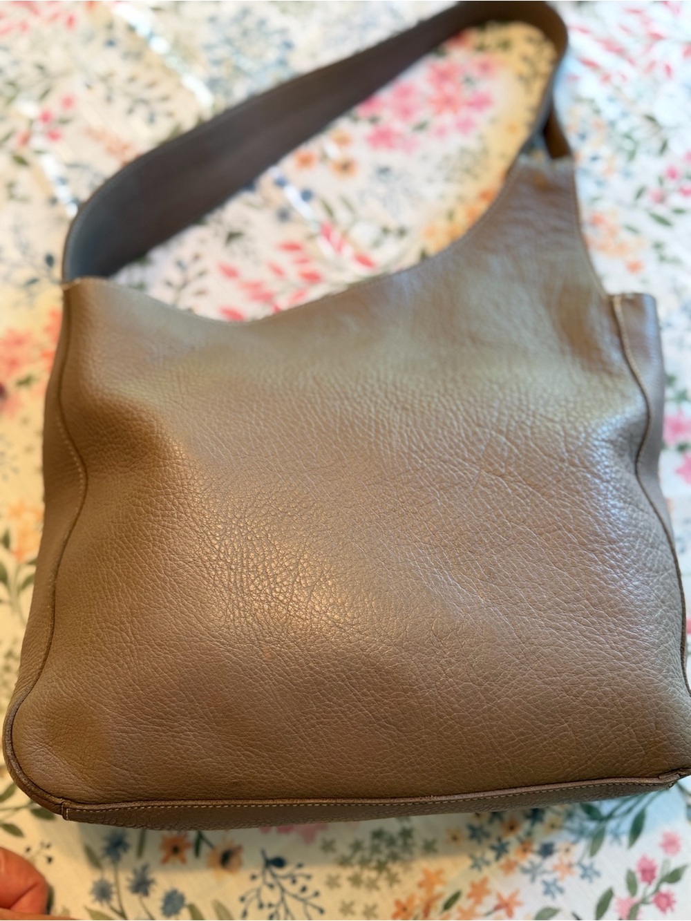Roots Taupe Brown Leather Shoulder Tote